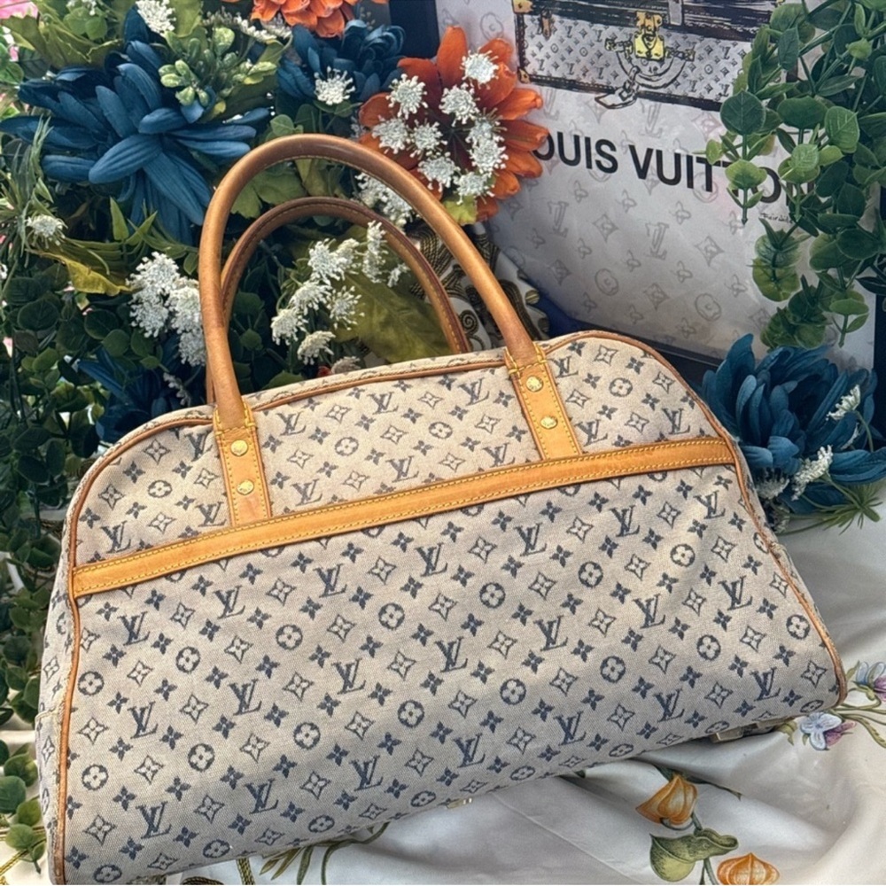 Louis Vuitton Marie gray canvas tote - Picture 2 of 11